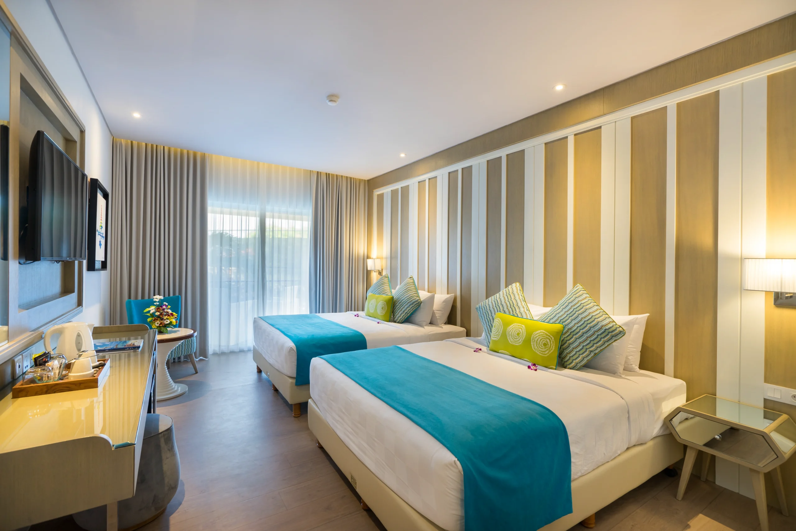 hotel-img