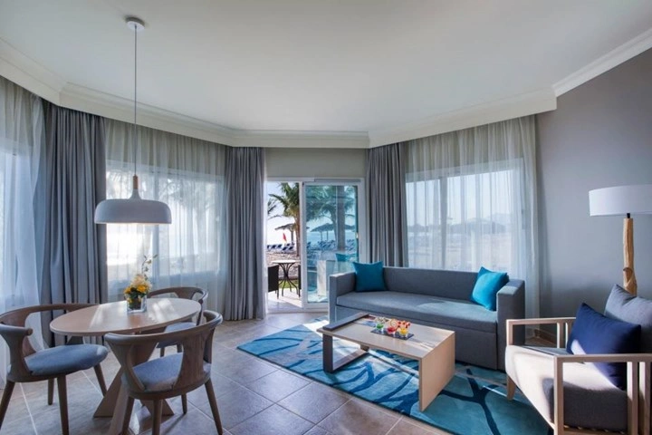 hotel-img