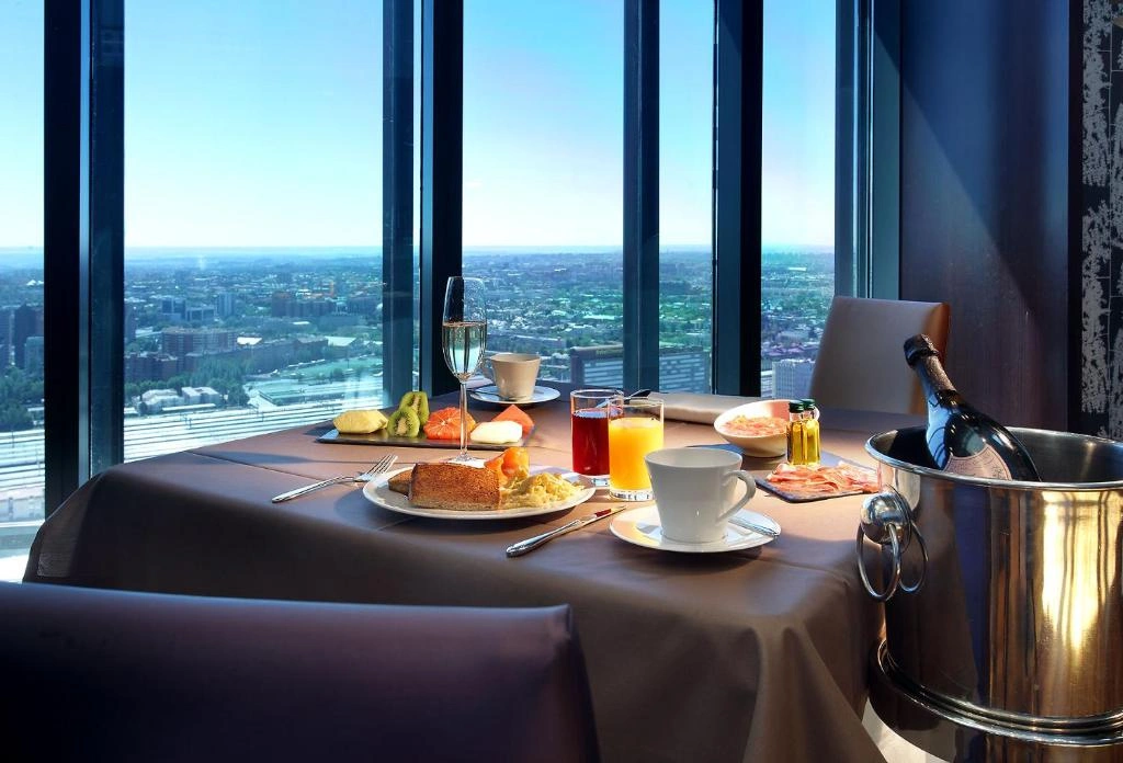hotel-img