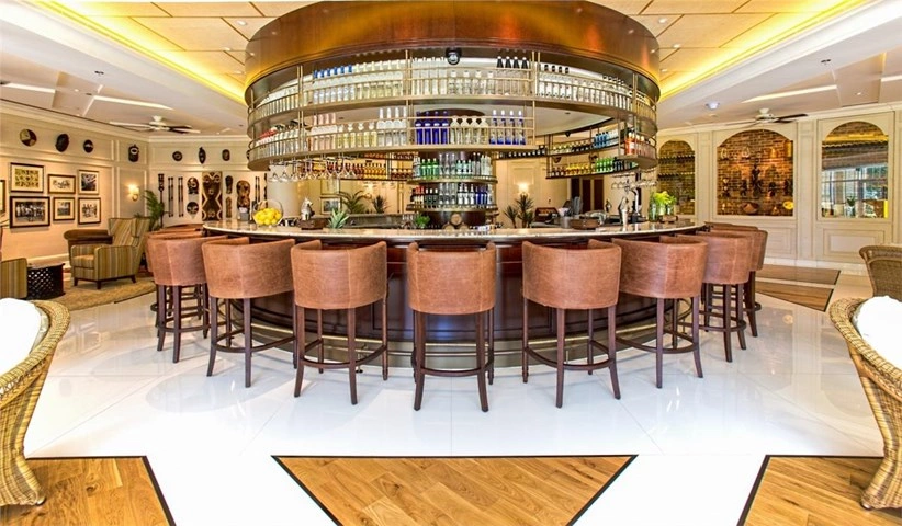 hotel-img