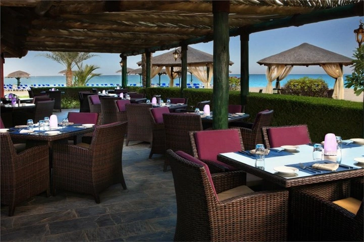 hotel-img