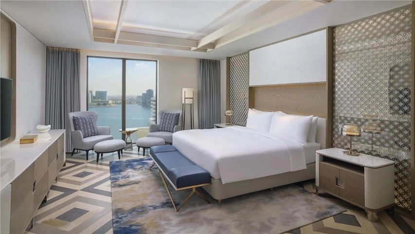 hotel-img