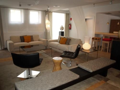 hotel-img