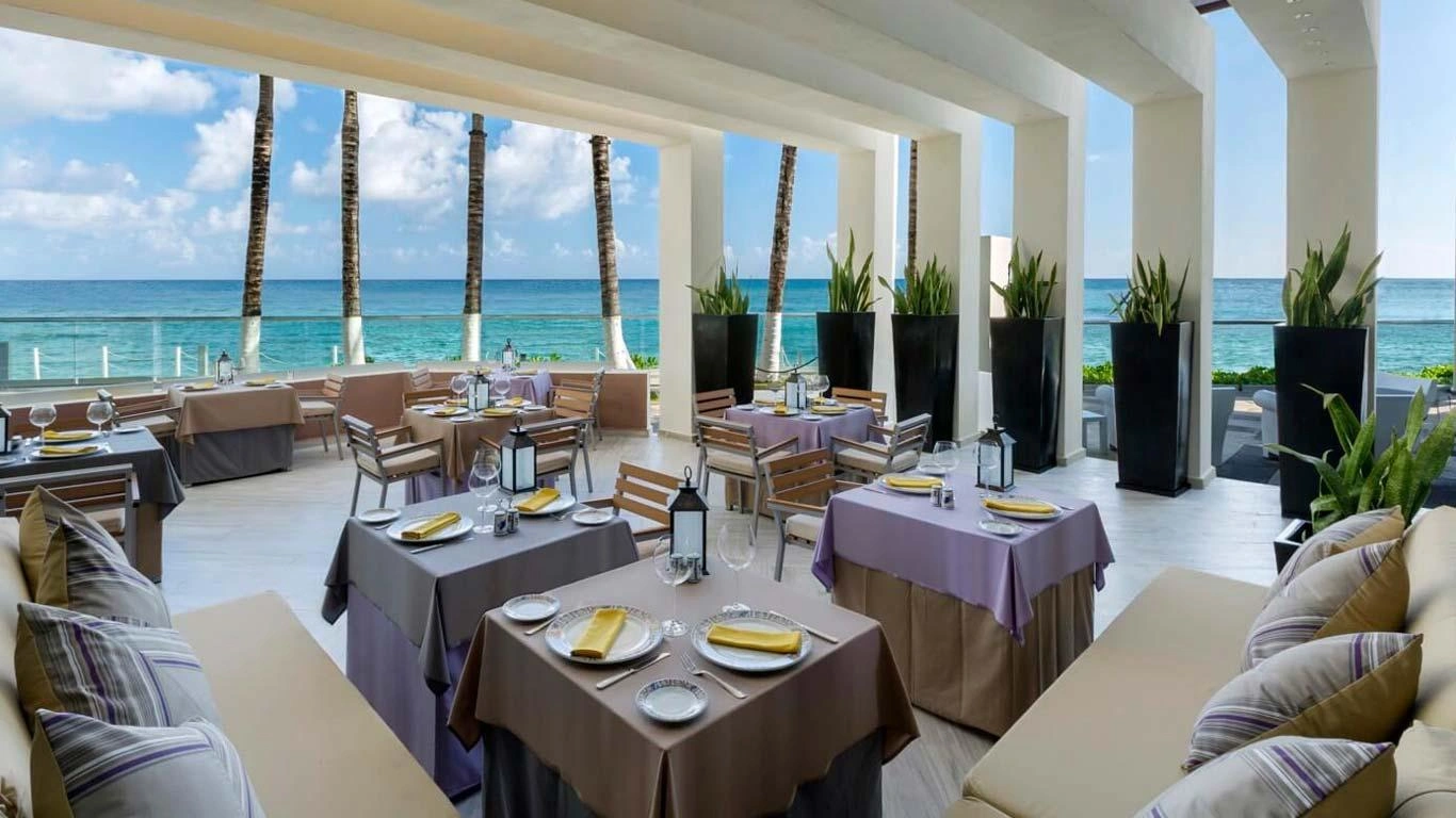 hotel-img