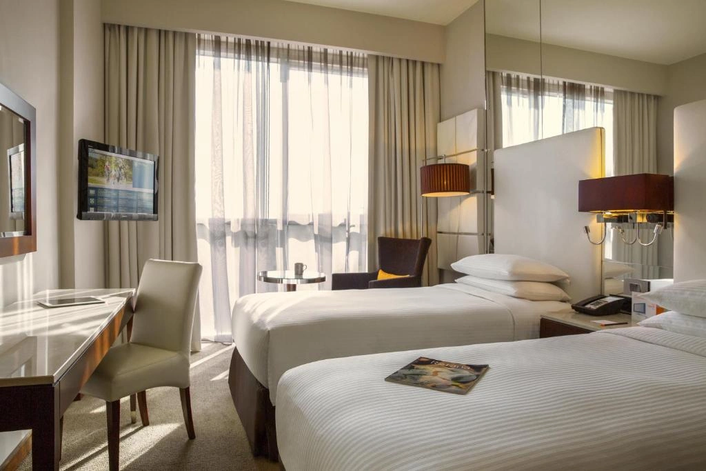 hotel-img