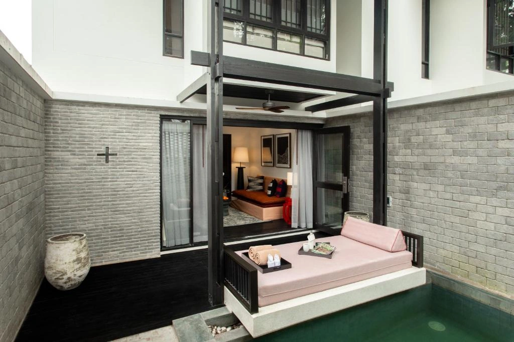hotel-img