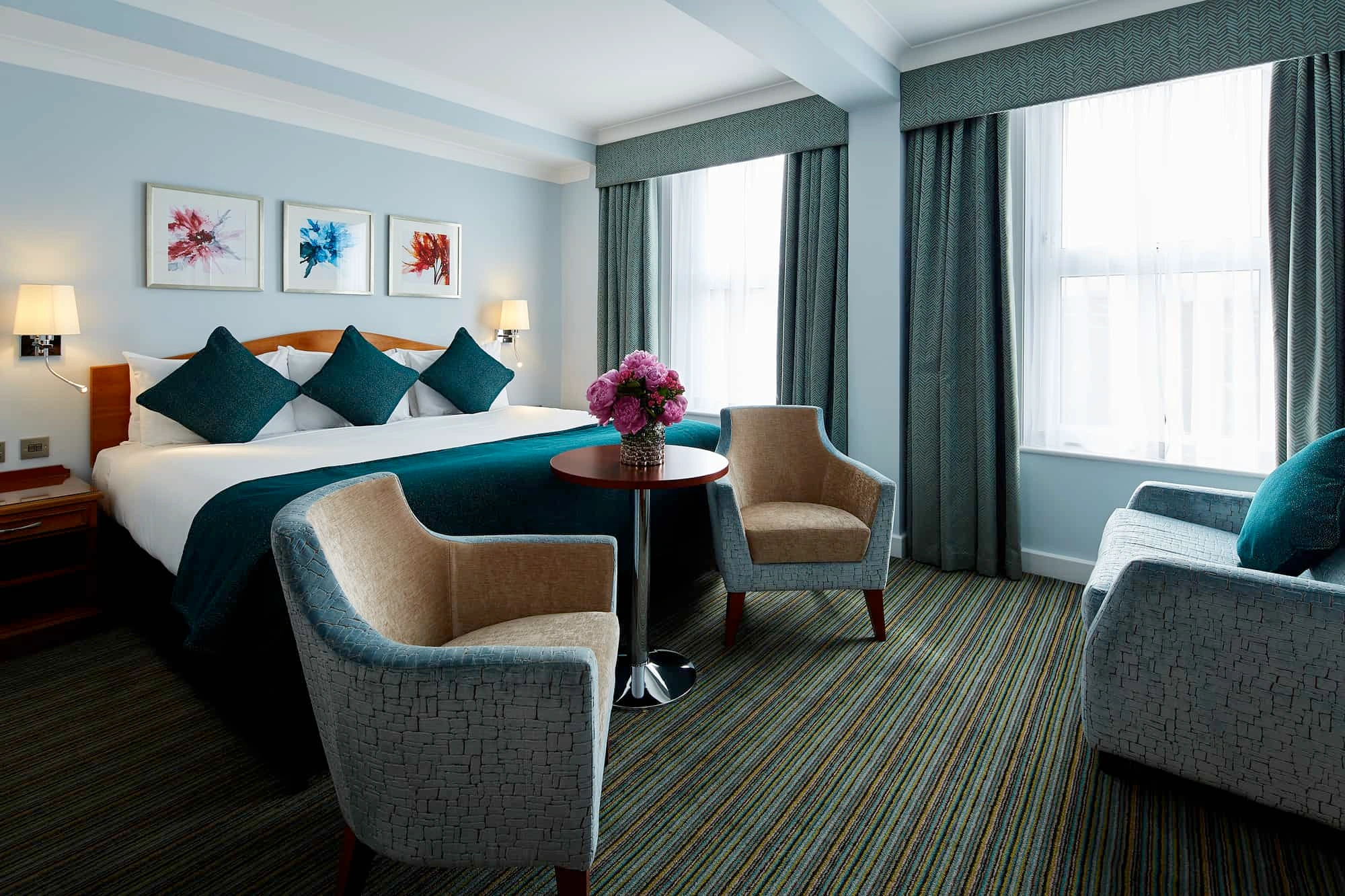 hotel-img