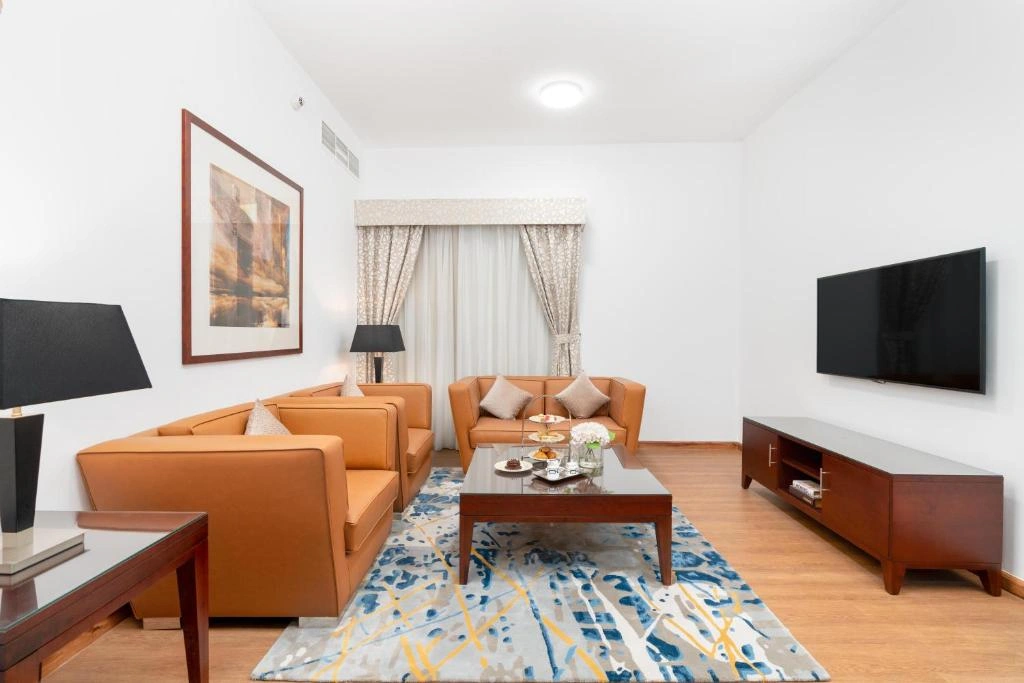 hotel-img