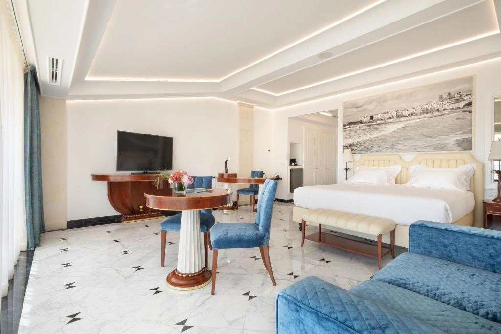 hotel-img
