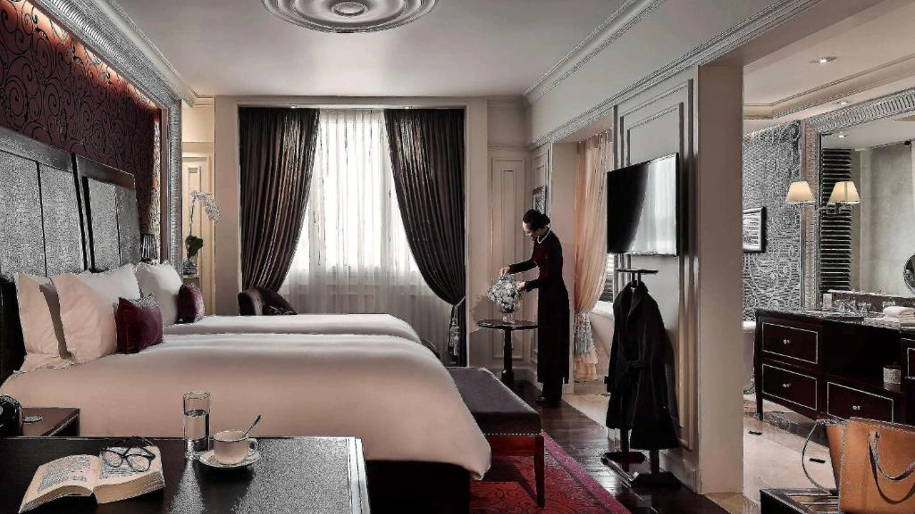 hotel-img