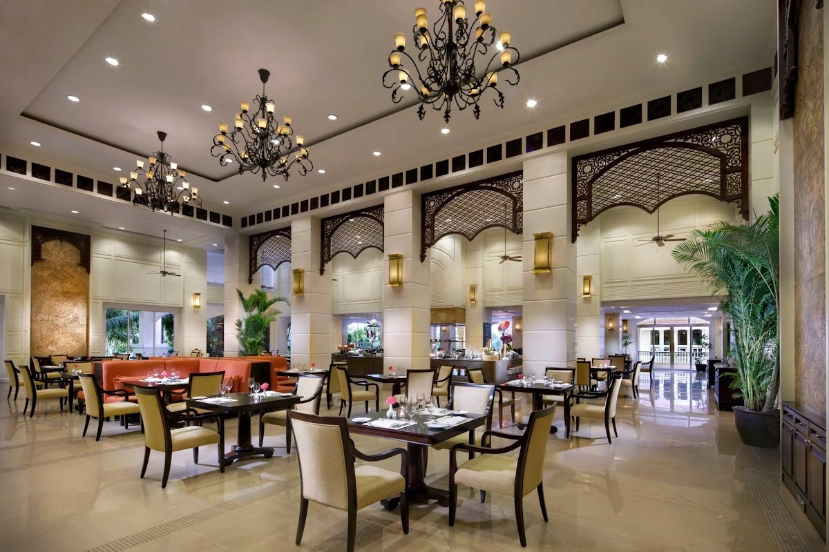 hotel-img