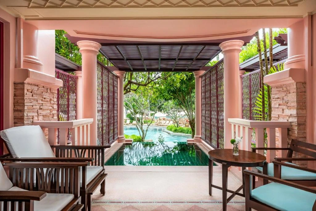 hotel-img