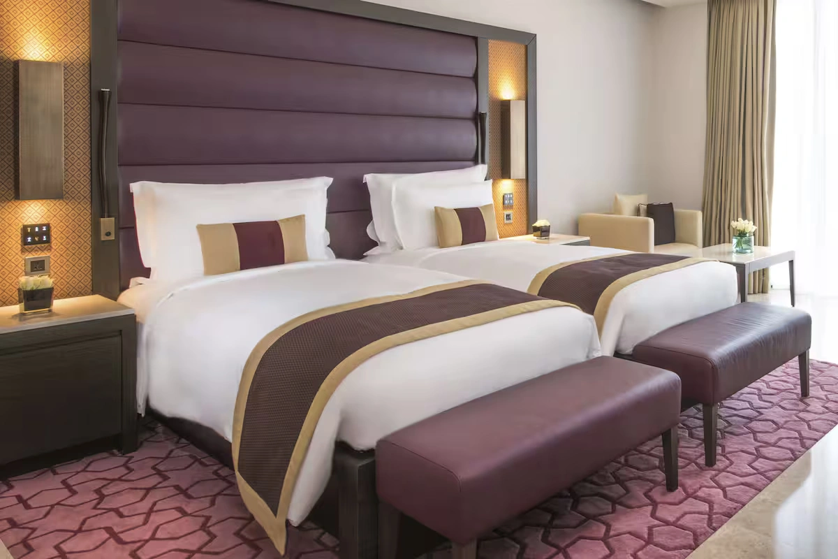 hotel-img