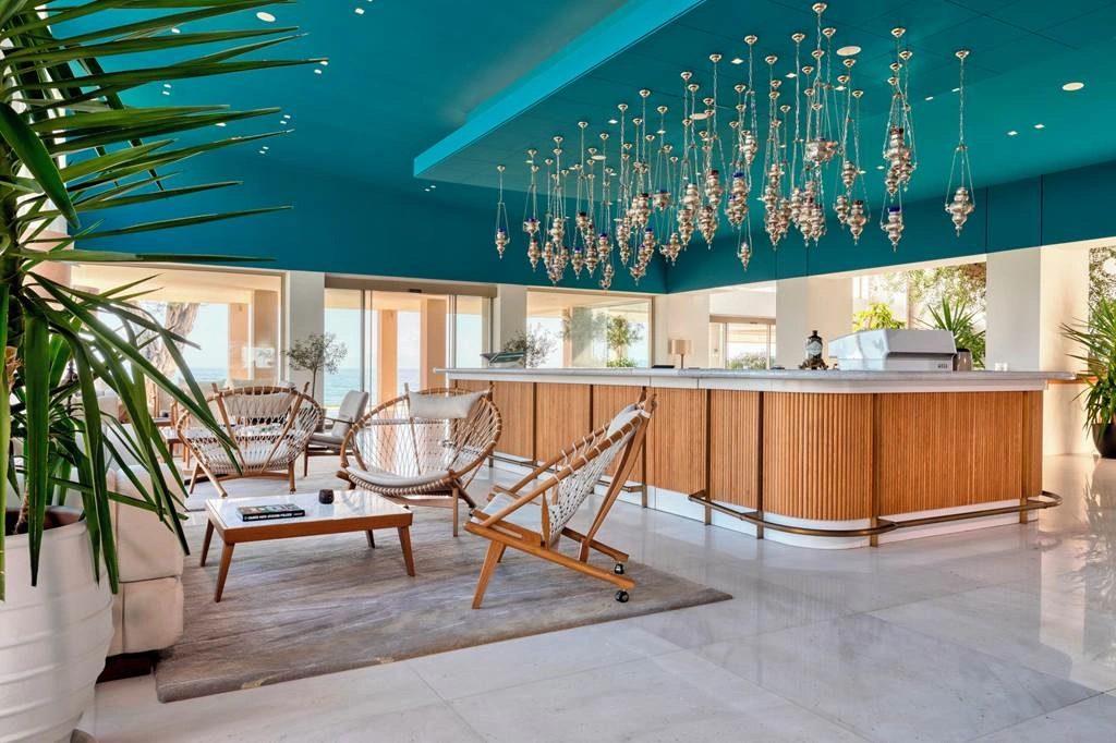 hotel-img
