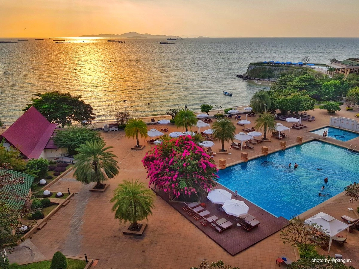 hotel-img