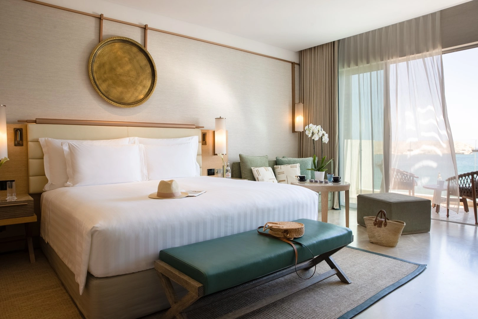 hotel-img