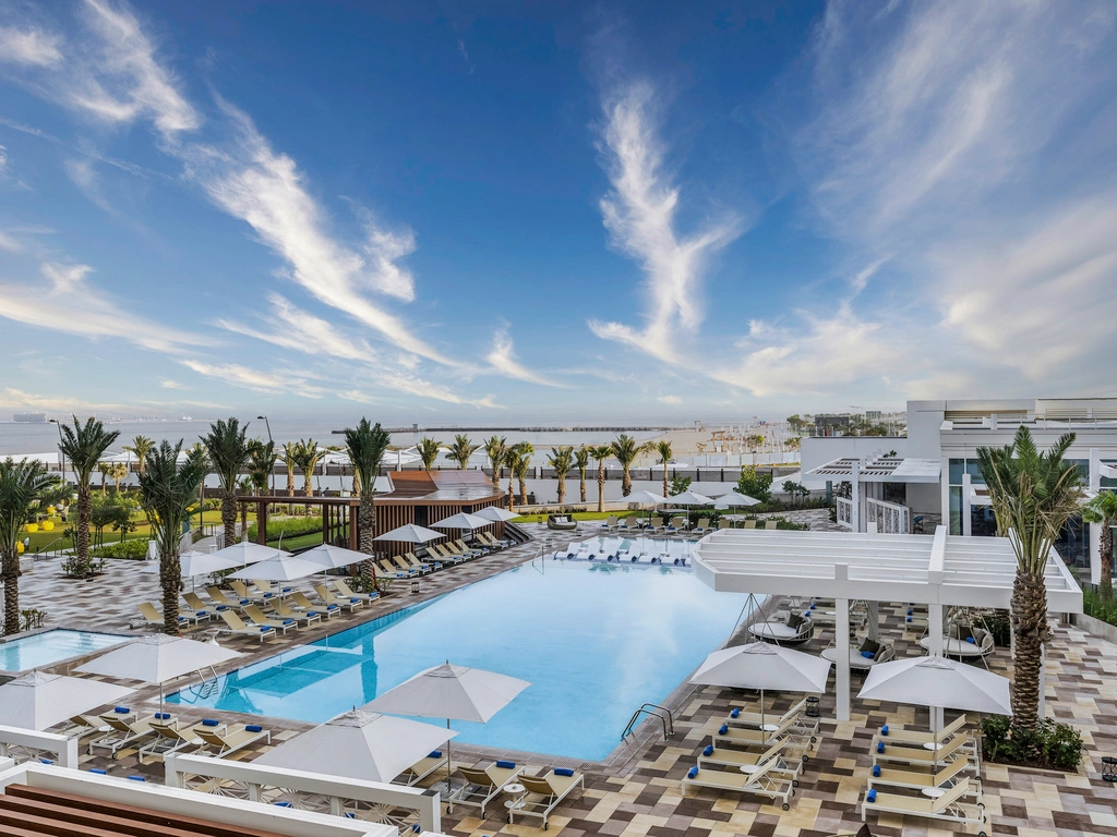 hotel-img