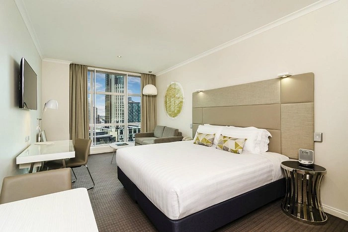 hotel-img