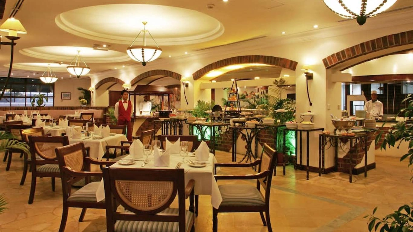 hotel-img