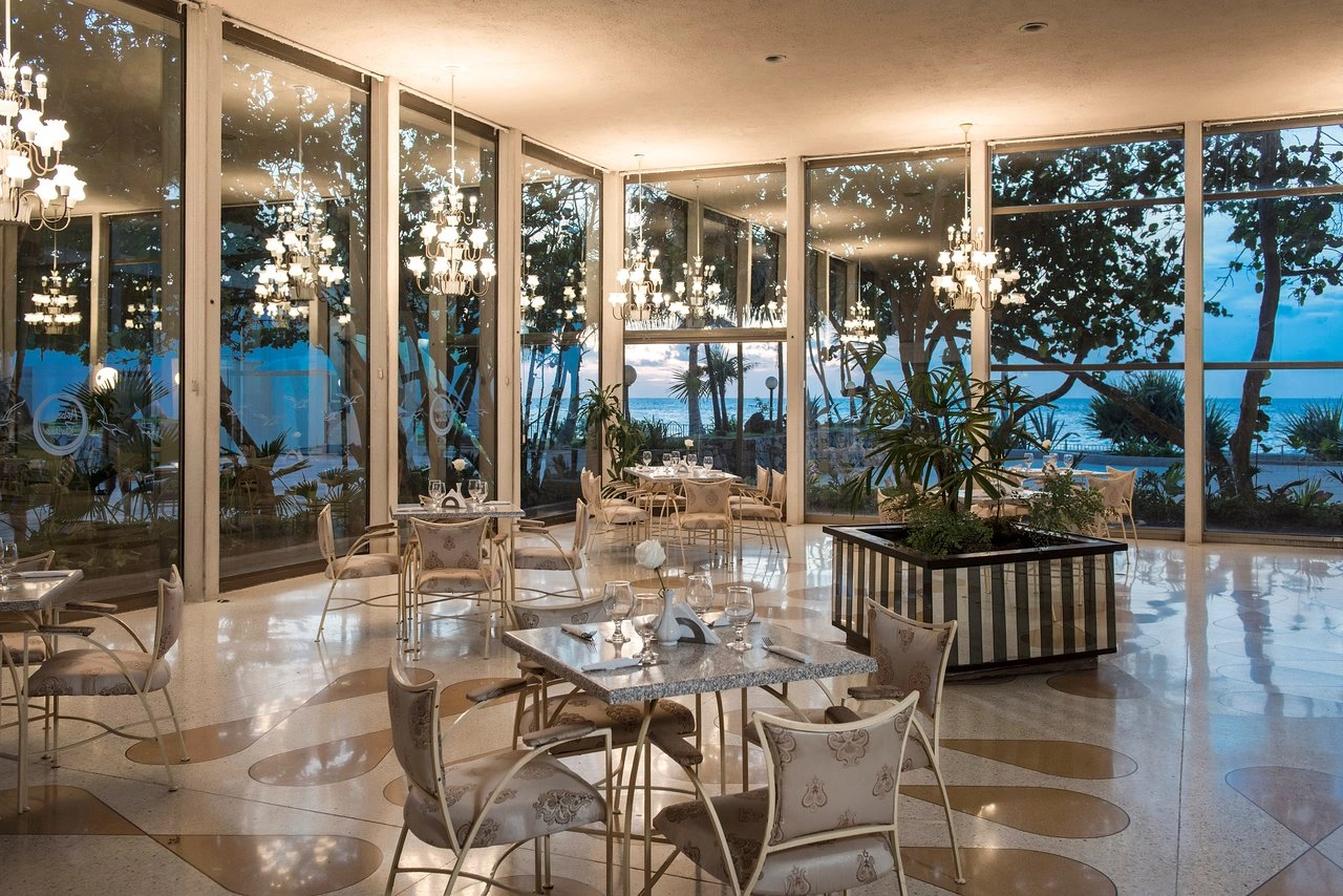 hotel-img