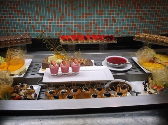 hotel-img