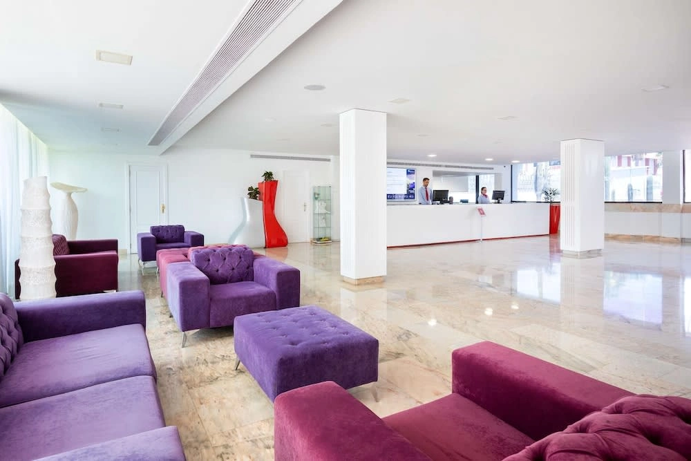 hotel-img