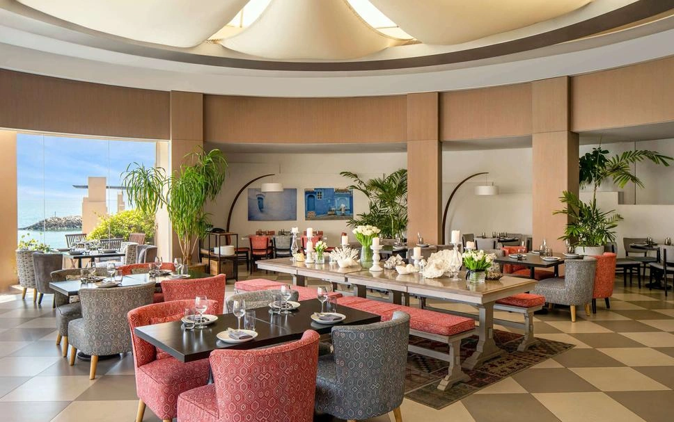 hotel-img