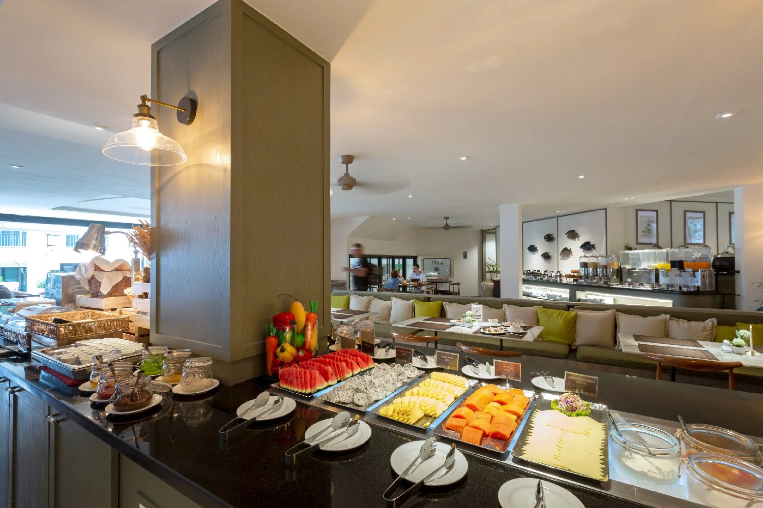 hotel-img