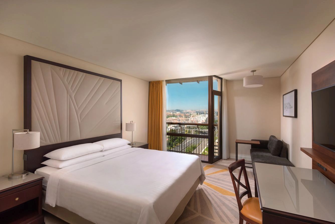 hotel-img