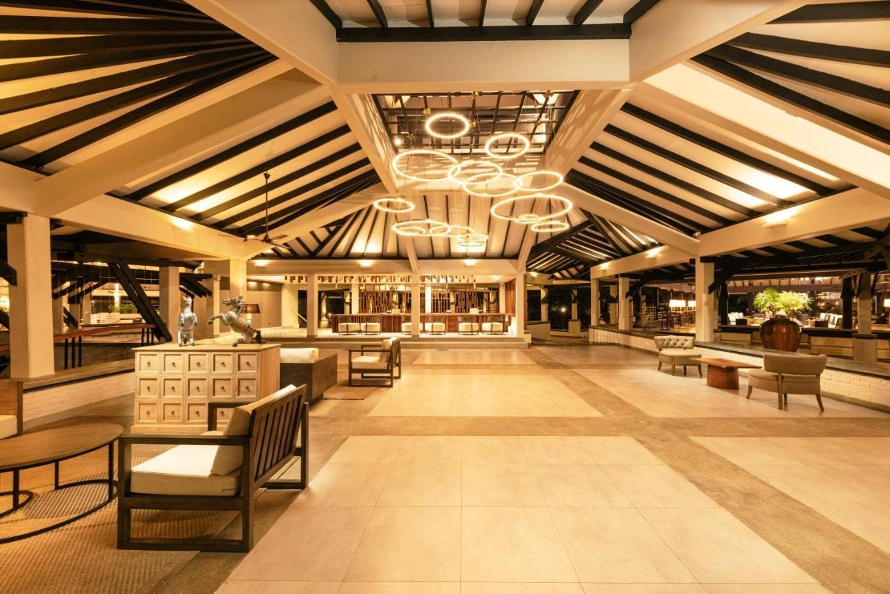 hotel-img