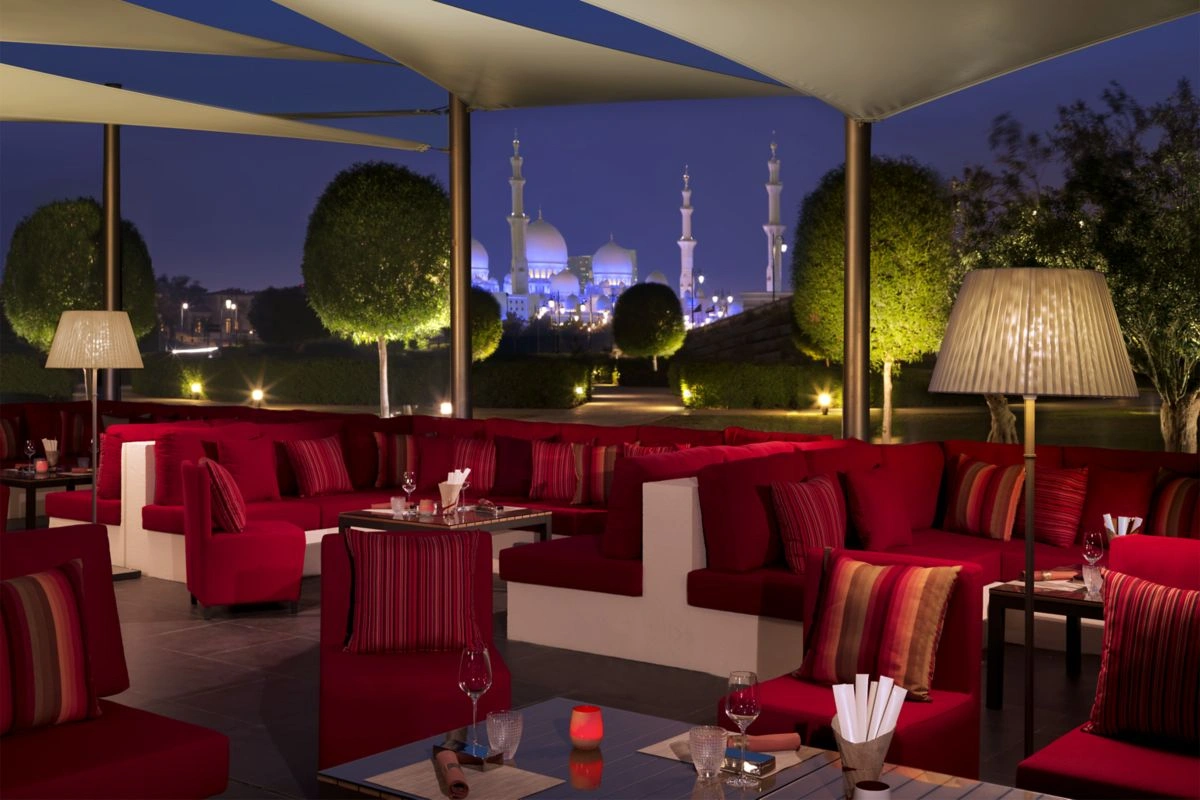 hotel-img