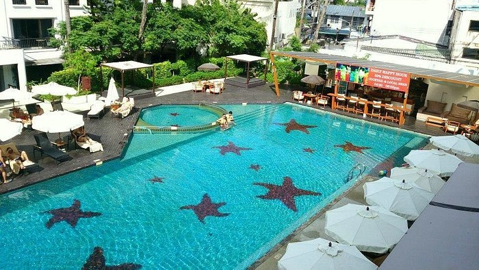 hotel-img