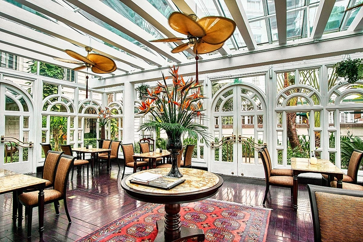 hotel-img