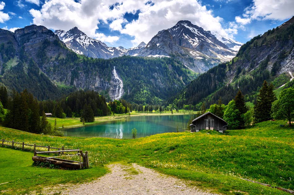 Lake Lauenen